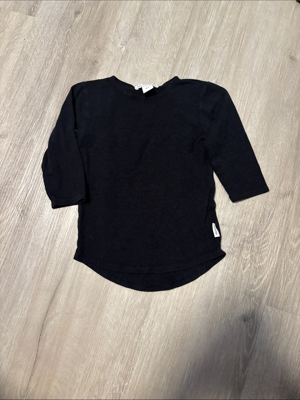 North Kinder Kids' Black Long-Sleeve Crewneck Top